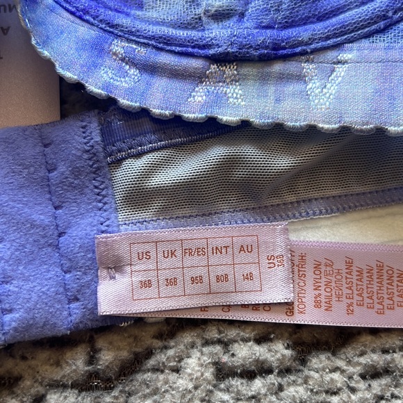 SAVAGE FENTY Lingerie By Rihanna Bra - Picture 4 of 8